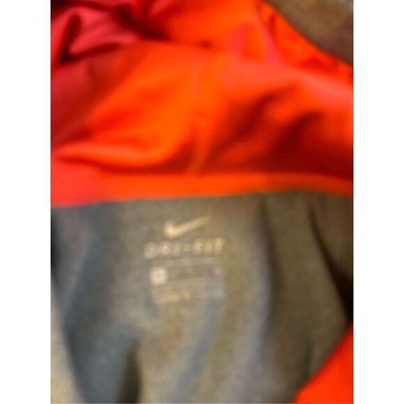 Nike xl women’s hoodie gray pink swoosh dri fit - Picture 3 of 7